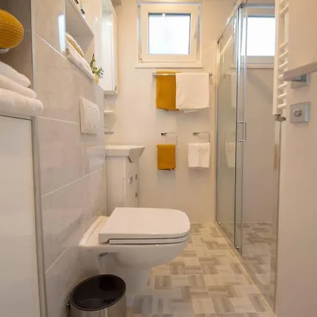 Family - Oasis With Easy Parking