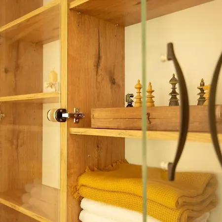 Family - Oasis With Easy Parking شقة