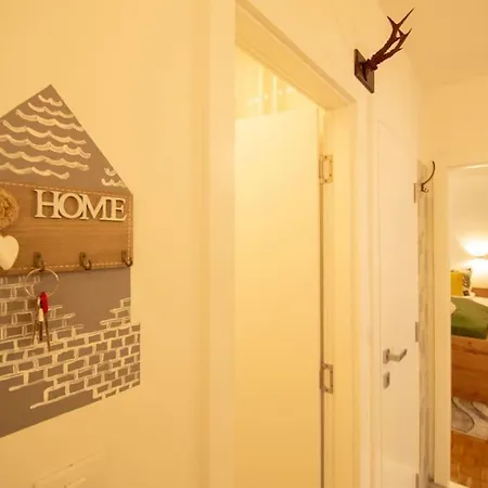 Family - Oasis With Easy Parking Apartment Novi Sad