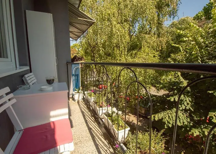 Family - Oasis With Easy Parking