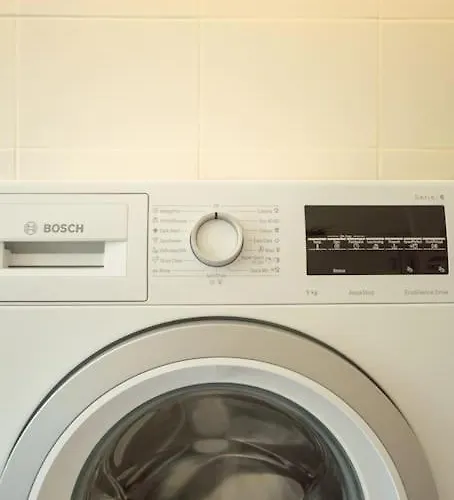 Family - Oasis With Easy Parking *