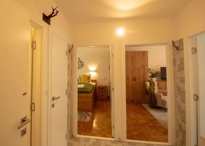 Family - Oasis With Easy Parking *