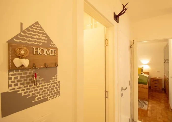 Family - Oasis With Easy Parking 아파트 노비사드